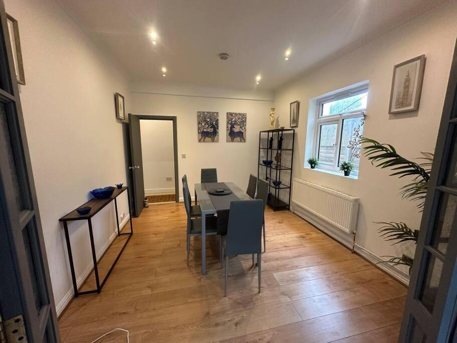 5 Bedroom House Se6 Londres Exterior foto